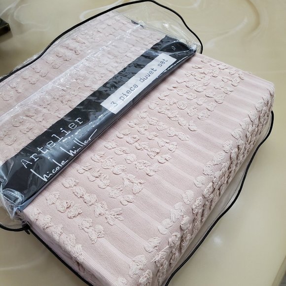 Artelier Nicole Miller Pink Elevated Cotton Texture 3 Piece Full/Queen Duvet Set - Picture 9 of 9